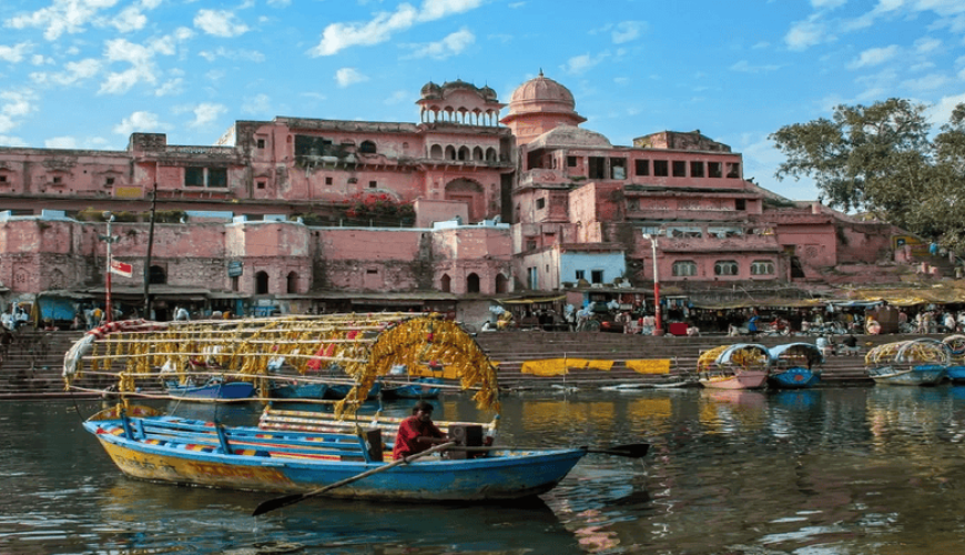 Exploring the Top 10 Temples of Chitrakoot: A Must-Read guide